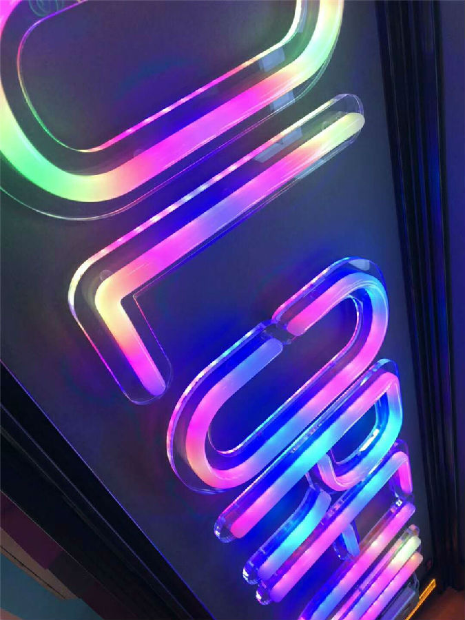 墻體發(fā)光字